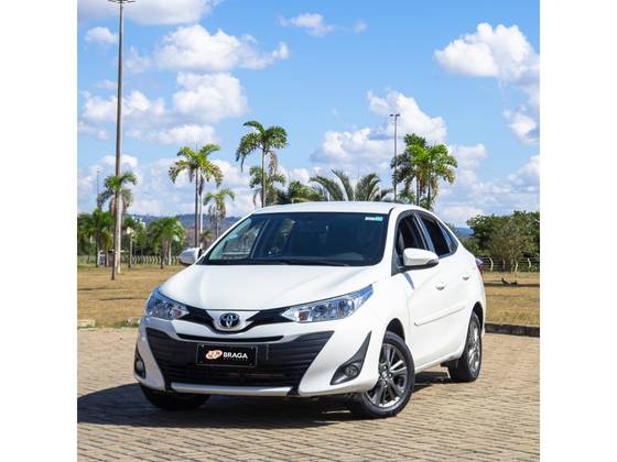 TOYOTA YARIS 1.5 16V FLEX SEDAN XL PLUS CONNECT MULTIDRIVE TOYOTA YARIS 1.5 16V FLEX SEDAN XL PLUS CONNECT MULTIDRIVE